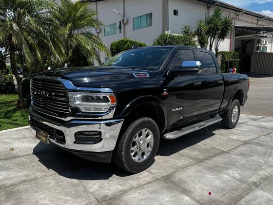 RAM 2500 6.7 I6 TURBO DIESEL LARAMIE CD 4X4 AUTOMÁTICO